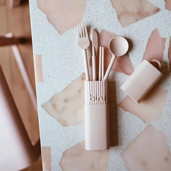 Kits de couverts réutilisables nude